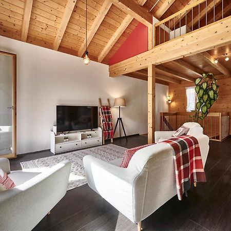 Chalet Лаутербруннен Экстерьер фото