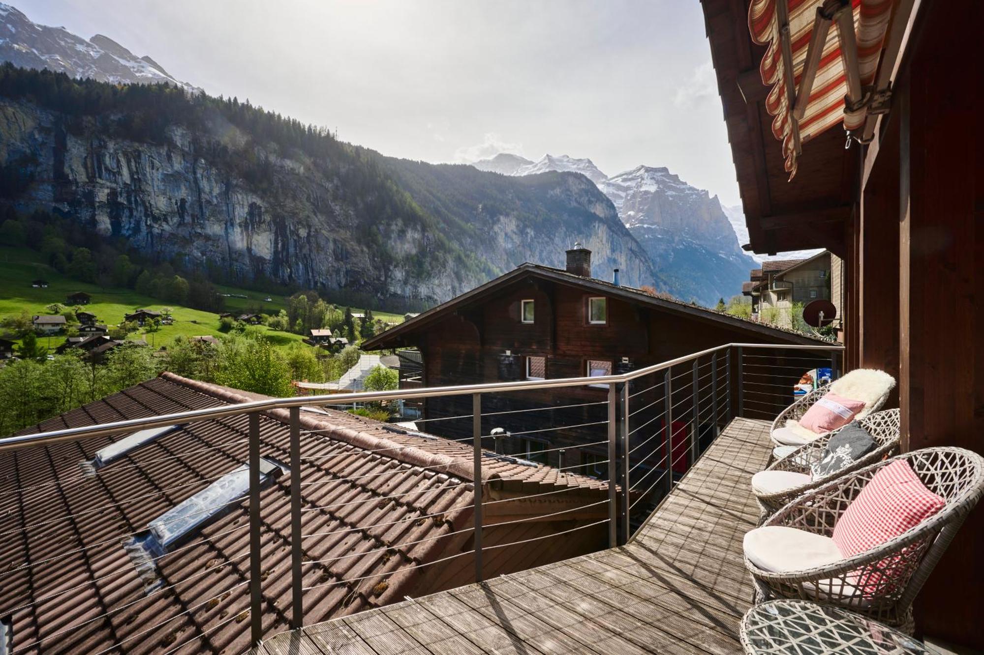 Chalet Лаутербруннен Экстерьер фото